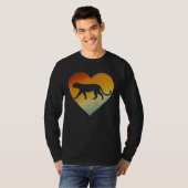 Distressed Heart Retro Style Men Women Jaguar T-Shirt (Vorne ganz)