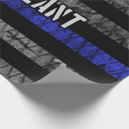 Distressive Flagge der Sergeant Thin Blue Line Geschenkpapier (Ecke)