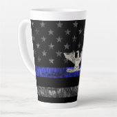 Distressive Flagge mit Oberst Thin Blue Line Milchtasse (Linke Ecke)