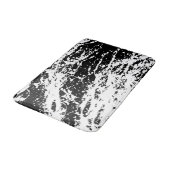 Distressive Schwarz-Weiß-Paint Badematte (Schrägansicht)
