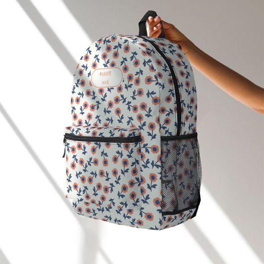 Ditsy Coral Daisies – Mini Floral Seamless Pattern Bedruckter Rucksack