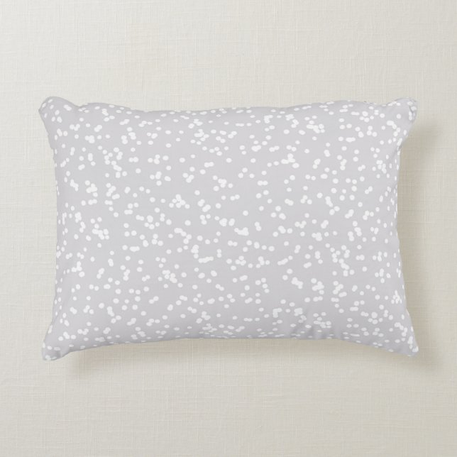 Ditsy Dots Pattern - White on Silver-Gray Dekokissen (Vorderseite)