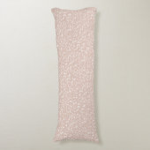 Ditsy Dots Pattern - White on Soft Terracotta Seitenschläferkissen (Vorderseite Vertikal)