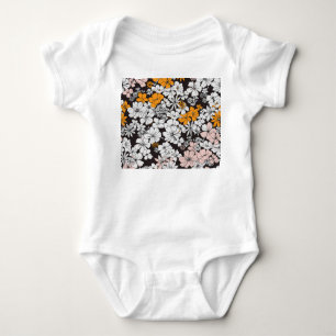 Ditsy Floral: farbenfroher dunkler Hintergrund. Baby Strampler