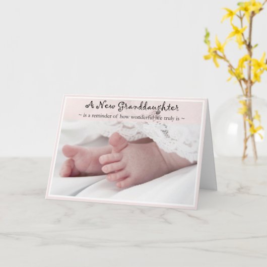 Divas Glückwunsch auf Ihrer neuen Enkeltochterkart Karte (Gelbe Blume)