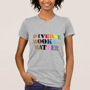 Diverse Bücher Matte Grau T-Shirt