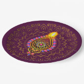 Diwali Jeweled Diya Candle Design Mandala Lila Pappteller (Schrägansicht)