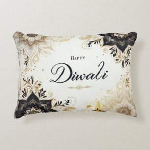 Diwali mit Elegant Floral & Diya Dekokissen