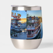 Dixie Belle an der London Bridge im Havasu-See (Rechts)