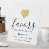 DIY Affordable Gold Foil Heil Gastgeschenk Hochzei Sockelschild (In Situ)