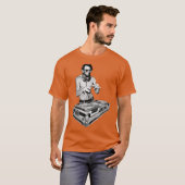 DJ Abraham Lincoln von Basement Mastermind T-Shirt (Vorne ganz)