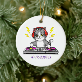 DJ Cat Cartoon – Coole Musikliebhaber-Illustration Keramik Ornament