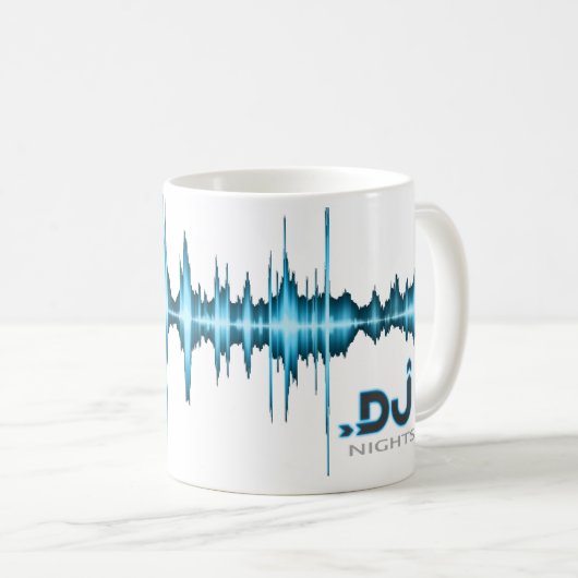 DJ Dame Red Cup Kaffeetasse (VorderseiteRechts)