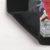 Dj Mädchen mit Regenbogenhaar im Weihnachtsmannanz Mousepad (Ecke)