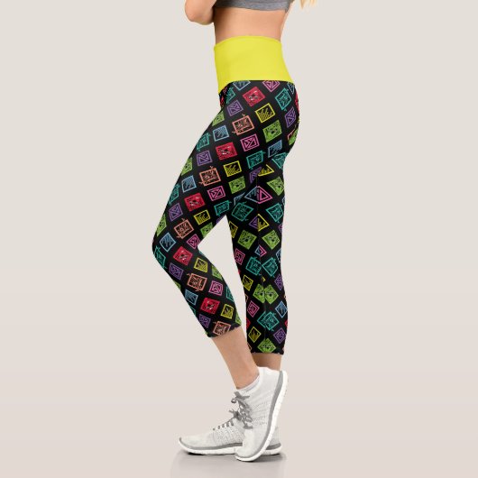 DJ Scooby-Doo-Muster Capri Leggings (Links)