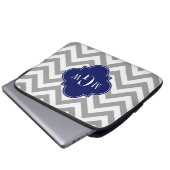 Dk Grau Lg Zickzack Navy Quatrefolie 3 Monogramm Laptopschutzhülle (Vorne Knopf)