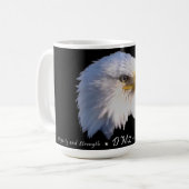 DM2: Würde und Stärke Kaffeetasse (Vorderseite Links)