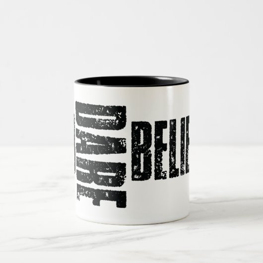 Do Dare Dream  Zweifarbige Tasse (Mittel)