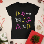 Do Re Mi Broadway Musical Sound of Music Christmas T-Shirt<br><div class="desc">Die musikalischen Töne "Do Re Mi" stammen aus dem gregorianischen Gesang und werden dank "The Sound of Music" geliebt. Dieses Vintage whimsical zeigt die alten mittelalterlichen Musiktöne "Do Re Mi Fa So La Ti Do", mit einer musikalischen Note in der Mitte, alles in niedlichen bunten Vintagen Typografie, die zum Pop...</div>