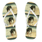 Doberman auf der Strandmalerei Badesandalen (Fußbett)