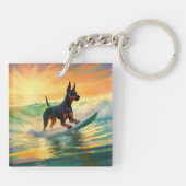 Doberman Beach Surfing Painting Schlüsselanhänger (Rückseite)