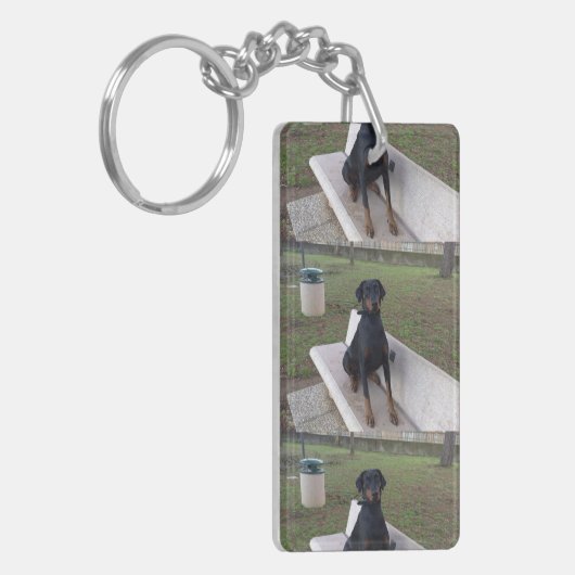 Doberman Flipper Schlüsselanhänger (Vorderseite links)