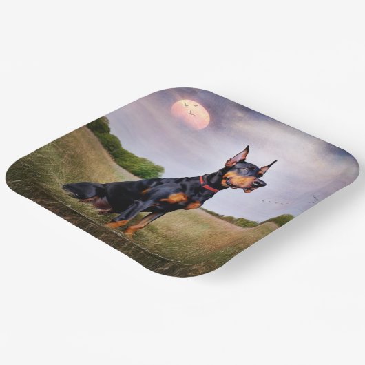 Doberman Happy Birthday Pappteller (Gewinkelt)