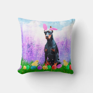 Doberman Hund mit Ostereiern Bunny Chicks Kissen