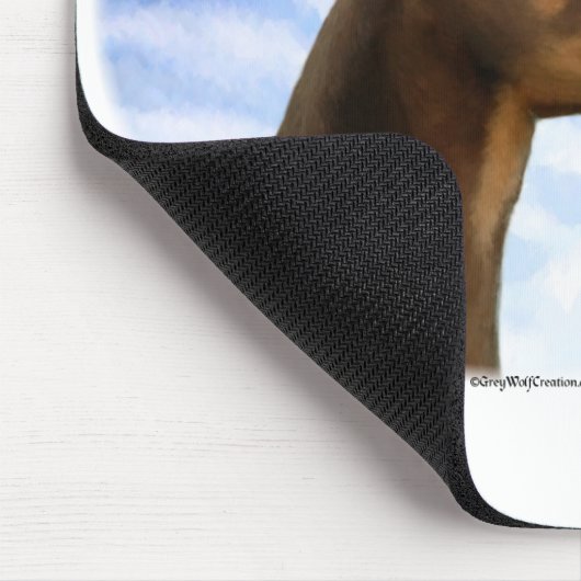 Doberman Pinscher Clouds Mousepad (Ecke)