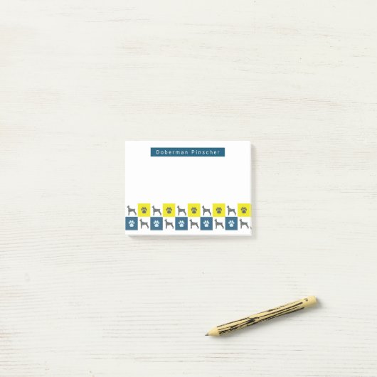 Doberman Pinscher Dog & Paw Yellow & Blue Grids Post-it Klebezettel (Auf Schreibtisch)