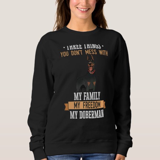 Doberman Pinscher Dog Sweatshirt (Vorderseite)