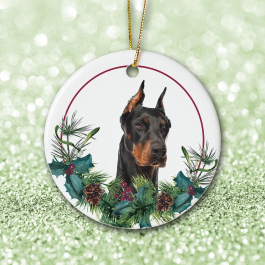 Doberman Pinscher Evergreen Berry Wreath Keramik Ornament