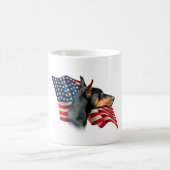 Doberman Pinscher Flag Kaffeetasse (Mittel)