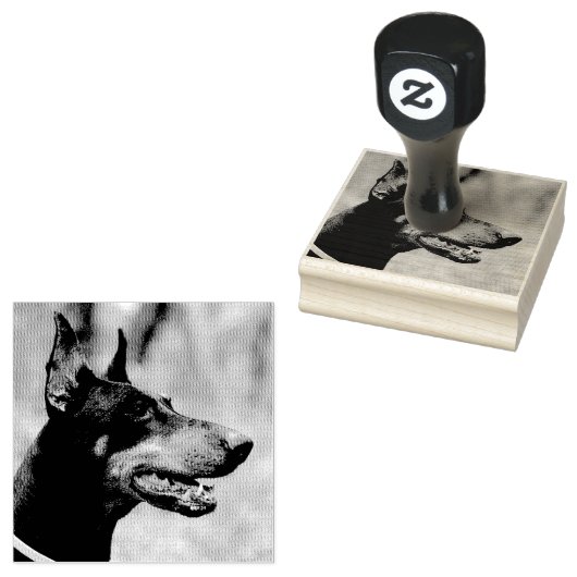 Doberman Pinscher im Wald Gummistempel (Stempel)