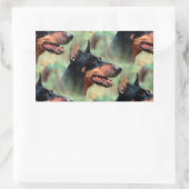 Doberman Pinscher im Wald Rechteckiger Aufkleber (Tasche)