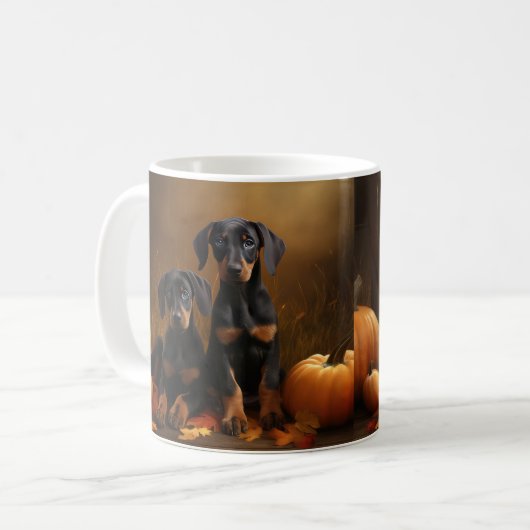 Doberman Puppy Autumn Delight Pumpkin Kaffeetasse (Vorderseite Links)