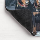 Doberman Snowy Sleigh Weihnachtsdekor Mousepad (Ecke)