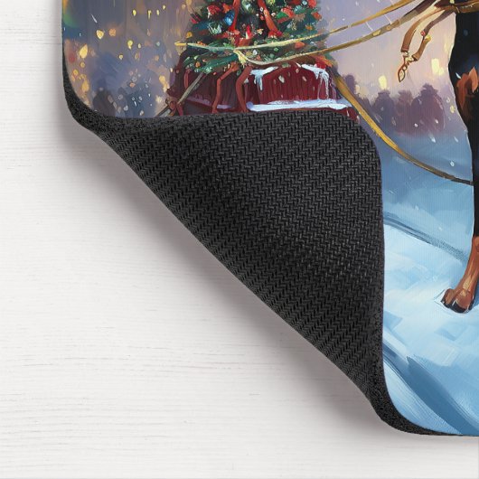Doberman Weihnachts-Feiertage Mousepad (Ecke)