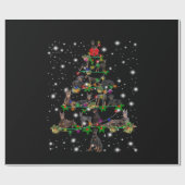 Doberman Weihnachtsbaum bedeckt durch Blitzlicht Geschenkpapier (Flach)