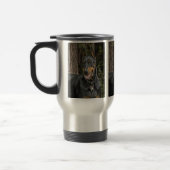 Dobermann im Wald Reisebecher (Links)
