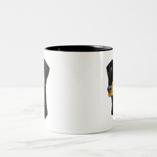 Dobermann-Kopf, Schwarzes, Uncropped Zweifarbige Tasse (Mittel)
