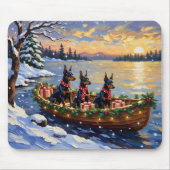 Dobermann Pinscher Weihnachtsboot Urlaub Mousepad (Vorne)