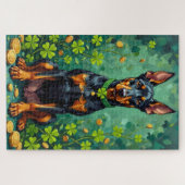 Dobermann St. Patrick’s Day Eleganter Glückshund Puzzle (Horizontal)