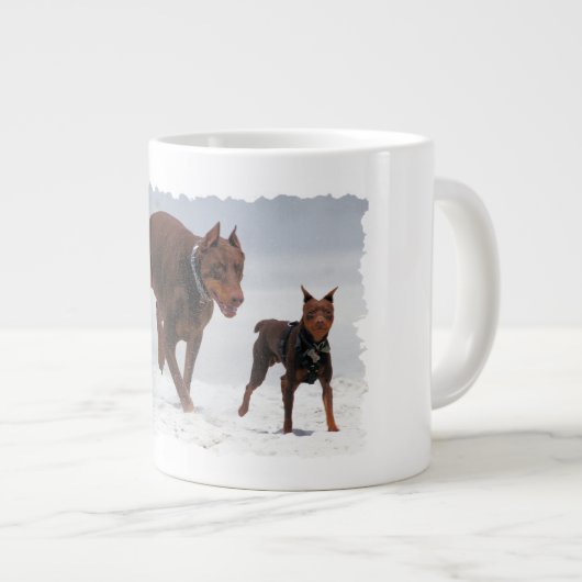 Dobermann und Minuten-Button - BLICK! Ein Mini Jumbo-Tasse (Vorderseite Rechts)