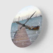 Dock and lobster pots runde wanduhr (Winkel)