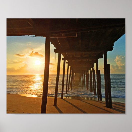 Dock bei Sunrise Poster (Vorne)