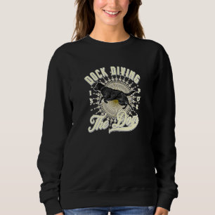 Dock Diving ist für die schwarzen Labrador Welpen  Sweatshirt