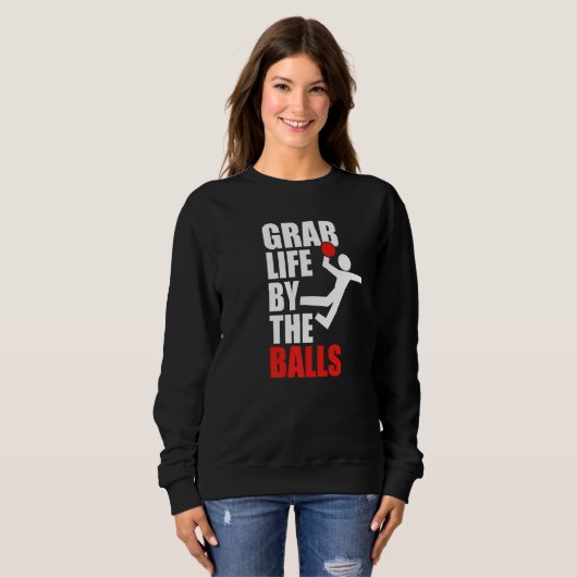 Dodgeball Humor Graphic Sweatshirt (Vorne ganz)