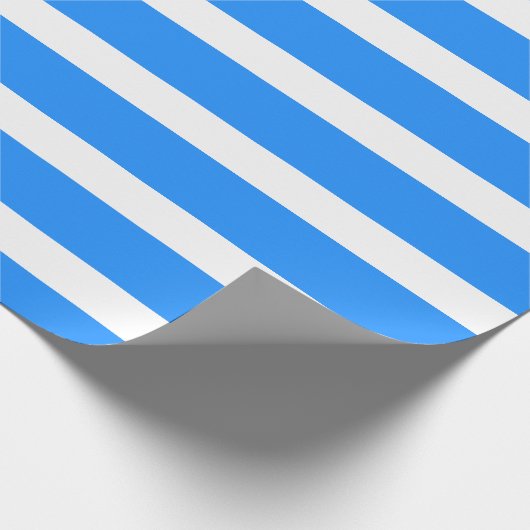 Dodger Blue White Classic Horizontal Striping Geschenkpapier (Ecke)