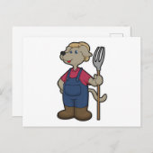 Dog als Bauer mit Rake & Hat Postkarte (Vorne/Hinten)